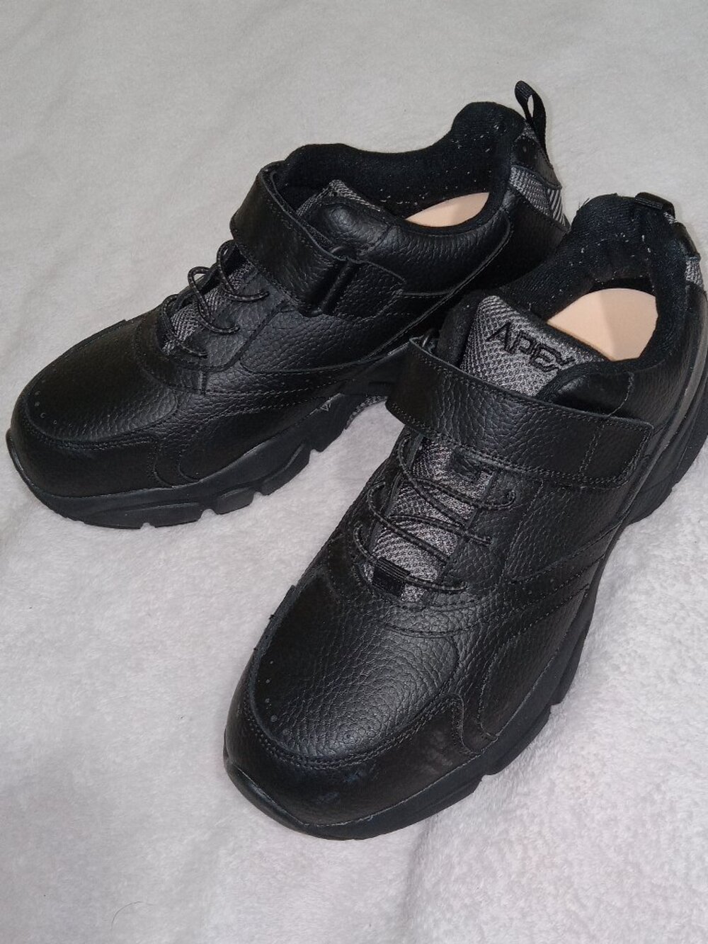 Apex A6000 Men's Active Athletic Strap Walking Shoes Size 9 Wide Black Leather